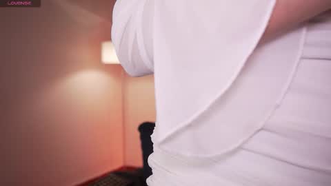 Irisita online show from 03-06-26, 09:55