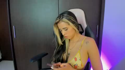 CINTHYA online show from 06-23-26, 10:52