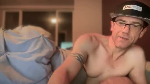 Dad online show from 12-23-24, 04:22