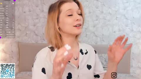 Snapshot of sparkly_k chatting on 03-09-26, 07:23 Kate online show from 03-09-26, 07:23