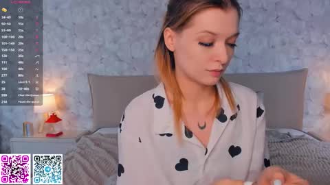 Snapshot of sparkly_k chatting on 03-29-26, 07:08 Kate online show from 03-29-26, 07:08