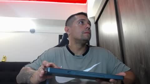     online show from 06-19-26, 05:23
