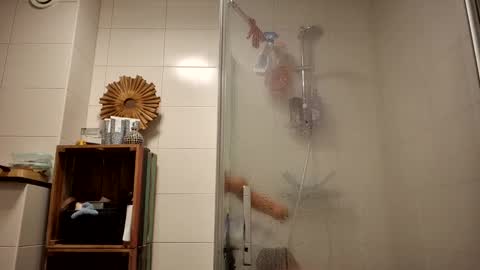 DutchDude online show from 01-10-25, 06:49