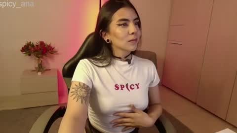 Snapshot of spicy_ana chatting on 06-20-26, 05:38 spicy_ana online show from 06-20-26, 05:38