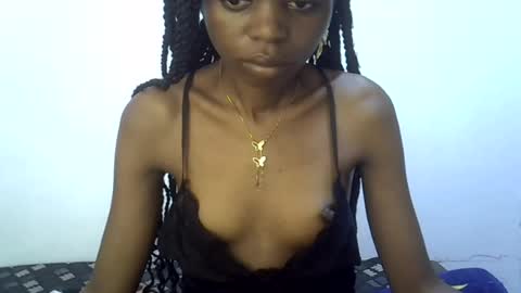 Snapshot of spicybobolishia_ chatting on 06-20-26, 01:36 Bobo online show from 06-20-26, 01:36