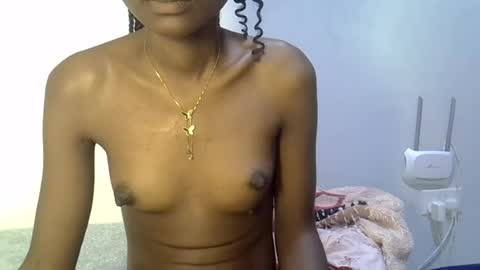 Snapshot of spicybobolishia_ chatting on 06-30-26, 07:48 Bobo online show from 06-30-26, 07:48