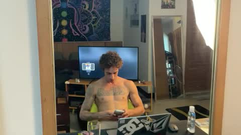 Snapshot of spicyraphael chatting on 05-29-26, 01:14 spicyraphael online show from 05-29-26, 01:14