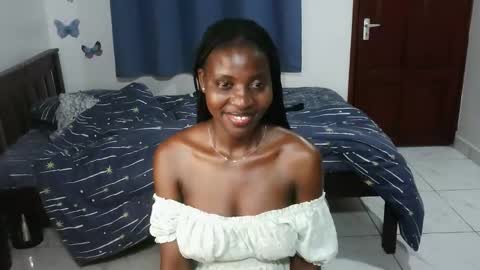 Snapshot of spicysashaa chatting on 10-04-25, 08:29 spicysashaa online show from 10-04-25, 08:29