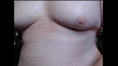 Snapshot of spider19752020 chatting on 07-15-26, 02:44 bri and mags fun room online show from 07-15-26, 02:44