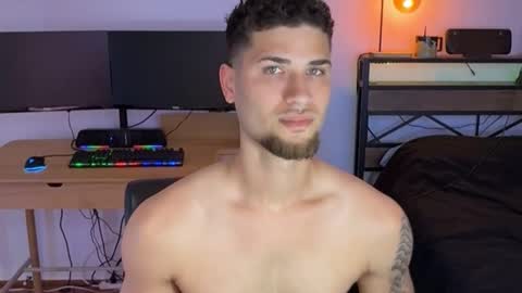 Splash8x online show from 04-17-26, 04:54