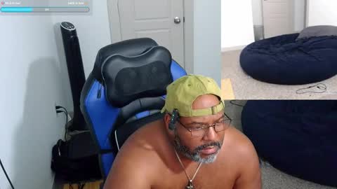 Blaque Jaystone online show from 10-23-25, 08:51