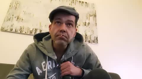 Snapshot of spliffray chatting on 02-11-25, 12:38 spliffray online show from 02-11-25, 12:38