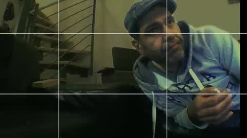 Snapshot of spliffray chatting on 10-06-25, 09:45 spliffray online show from 10-06-25, 09:45