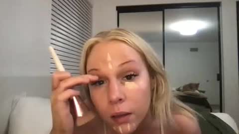 Snapshot of spoiledandspicy chatting on 02-22-26, 09:52 spoiledandspicy online show from 02-22-26, 09:52