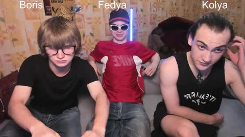 Boris  Fedya  Kolya online show from 06-06-26, 06:23