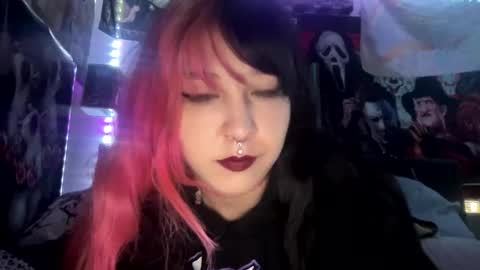 Pixie online show from 09-09-25, 04:06
