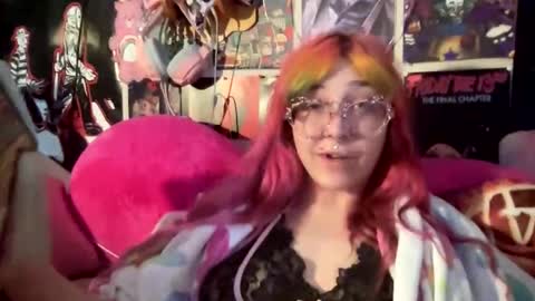 Pixie online show from 05-07-26, 04:23