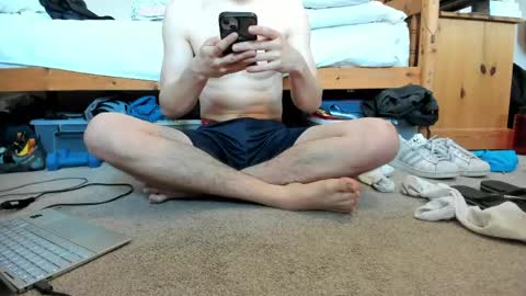 Snapshot of sportyguy283 chatting on 04-26-26, 11:08 Sportyguy283 online show from 04-26-26, 11:08