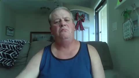 spyder719 online show from 12-20-25, 05:42