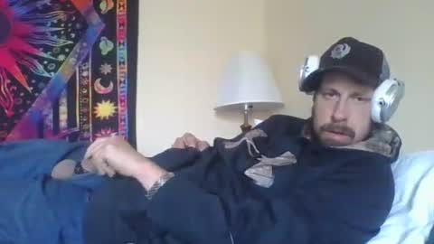 squirrelshoe99 online show from 05-06-26, 08:14