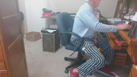 Snapshot of srtxshow chatting on 03-05-25, 10:21 srtxshow online show from 03-05-25, 10:21