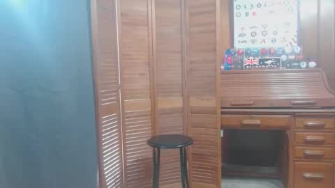 Snapshot of srtxshow chatting on 03-10-25, 04:35 srtxshow online show from 03-10-25, 04:35