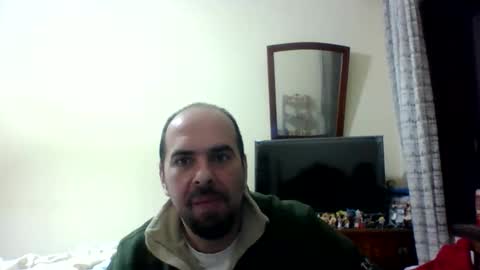 Snapshot of sstrasser chatting on 12-19-25, 06:59 ShYgUy online show from 12-19-25, 06:59