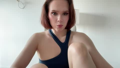 Snapshot of stacyluxxe chatting on 07-19-26, 02:54 Stacy online show from 07-19-26, 02:54