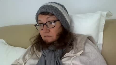 starlagurl online show from 01-19-25, 11:01