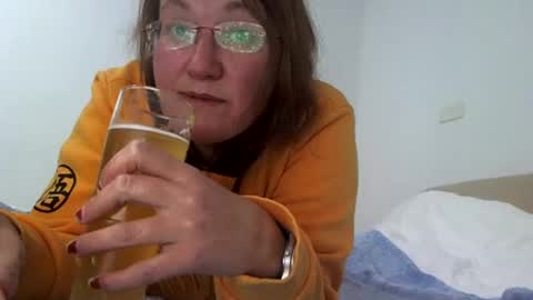 starlagurl online show from 01-27-25, 09:34