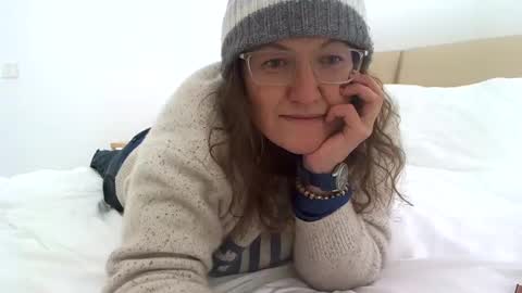 starlagurl online show from 02-05-25, 04:48
