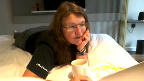 starlagurl online show from 02-21-25, 04:18