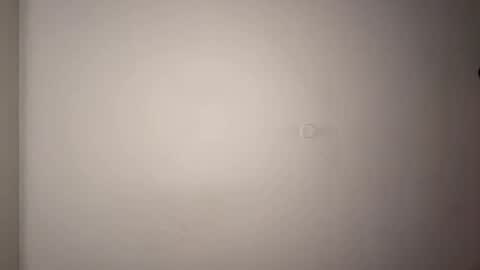 Mia online show from 04-14-26, 11:16