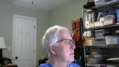 Snapshot of stasw20 chatting on 02-02-26, 10:30 stasw20 online show from 02-02-26, 10:30