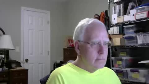 Snapshot of stasw20 chatting on 02-06-26, 04:50 stasw20 online show from 02-06-26, 04:50