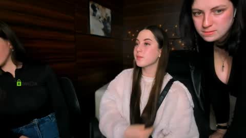 Staisy online show from 03-11-25, 02:29