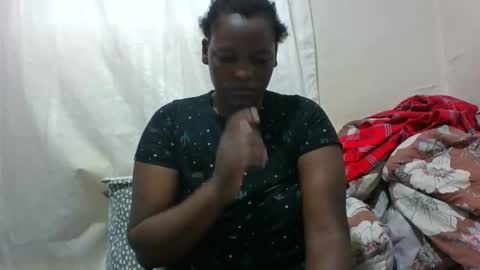 Snapshot of steamy_gal chatting on 04-26-26, 04:21 steamy_gal online show from 04-26-26, 04:21