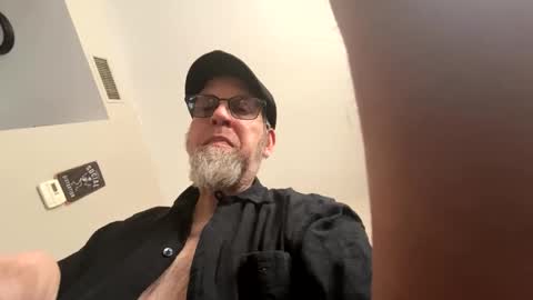 steel259373 online show from 09-30-25, 02:11