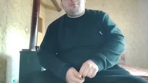 Snapshot of stefan90pt chatting on 03-13-26, 10:44 Stefan online show from 03-13-26, 10:44