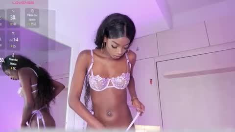stefannyevans_ online show from 03-18-26, 01:14