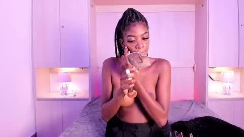 stefannyevans_ online show from 06-02-26, 01:24