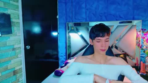 stefany piink online show from 05-27-26, 12:46