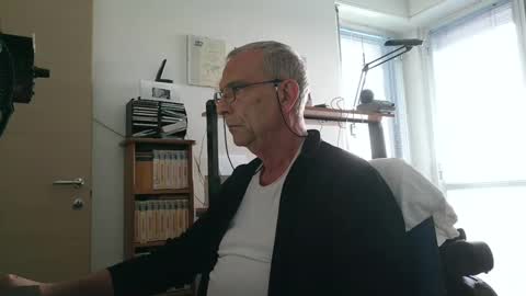 stefi444466 online show from 04-12-26, 08:30