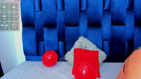 Snapshot of stefyrossy chatting on 04-18-26, 01:26 Stefy online show from 04-18-26, 01:26