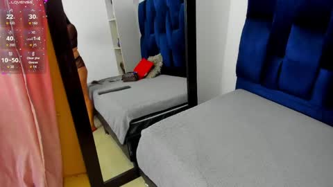 Snapshot of stefyrossy chatting on 04-22-26, 11:56 Stefy online show from 04-22-26, 11:56