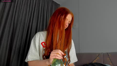 Snapshot of stella_crystal chatting on 12-09-24, 11:45 karma online show from 12-09-24, 11:45