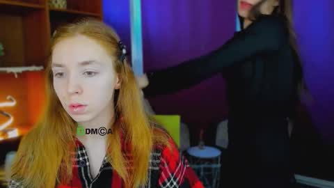 stella_flower online show from 03-29-26, 05:18