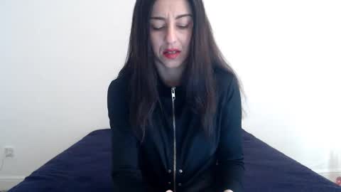 Stella John online show from 03-17-26, 08:39