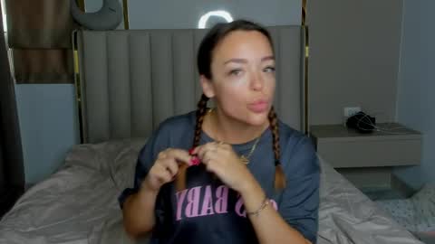 stella online show from 04-05-26, 12:08