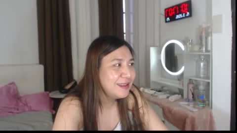 Stella online show from 03-15-26, 02:17